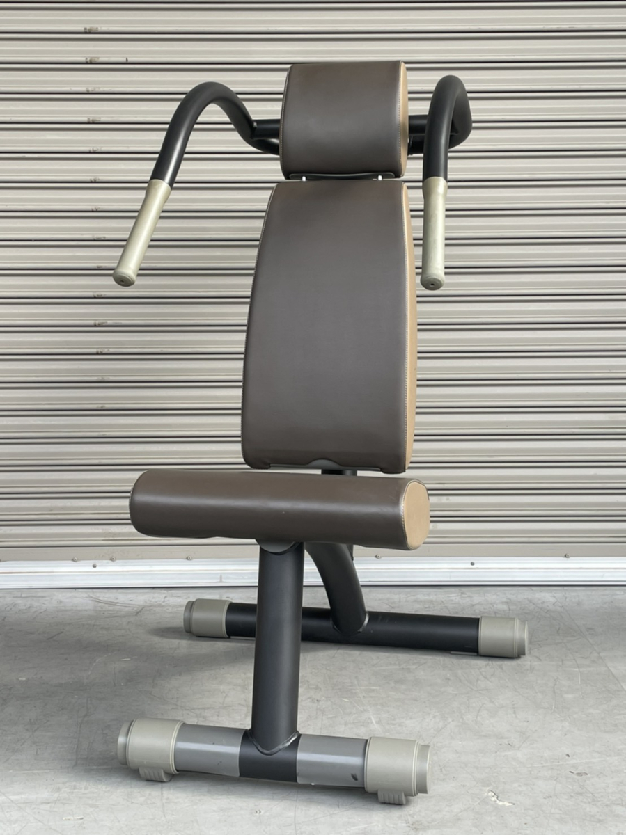テクノジム社 トレーニングマシン ケーブルマシン